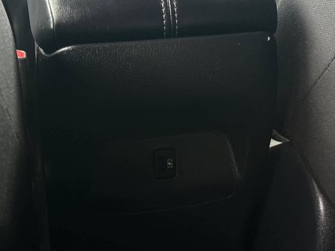 Used 2020 Nissan Sentra SV image 15