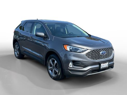 Used 2023 Ford Edge SEL w/ Convenience Package AWD/4WD image 7