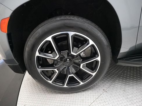 Certified 2022 Chevrolet Tahoe RST w/ Luxury Package image 27