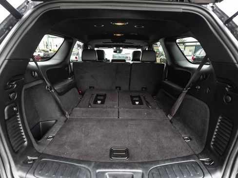 Used 2024 Dodge Durango GT image 41