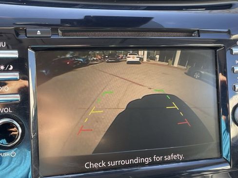 Used 2023 Nissan Murano SV image 18