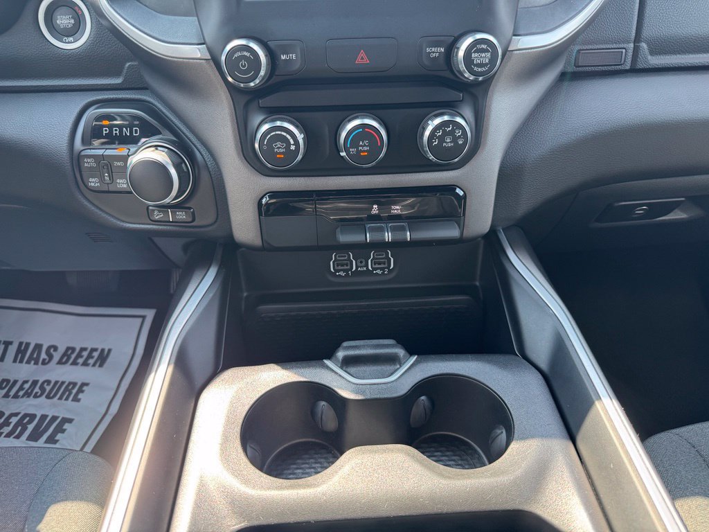 Used 2022 RAM 1500 Big Horn AWD/4WD image 24