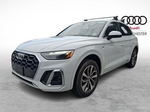 Certified 2023 Audi Q5 2.0T Premium w/ Convenience Package AWD/4WD image 3
