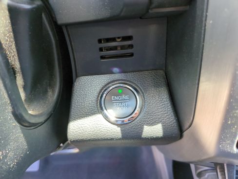 Used 2021 Ford F350 Platinum AWD/4WD image 18