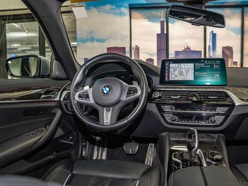 Certified 2023 BMW 540i xDrive w/ Executive Package AWD/4WD image 16