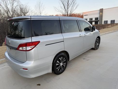 Used 2015 Nissan Quest S image 23