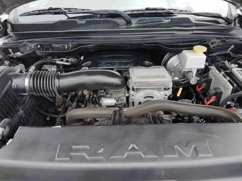 Used 2022 RAM 1500 Big Horn AWD/4WD image 13