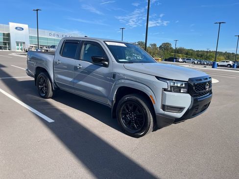 Certified 2026 Nissan Frontier SV w/ All-Weather Content Package AWD/4WD image 7