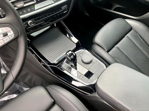Used 2023 BMW X3 sDrive30i w/ Premium Package RWD image 15