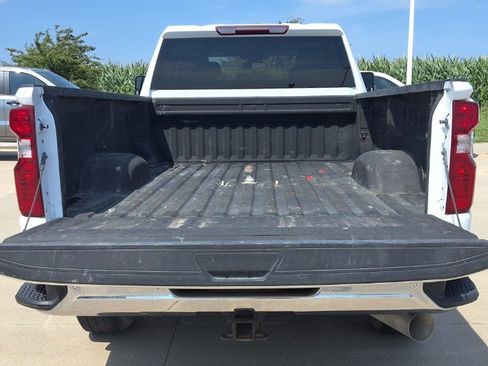 Used 2024 Chevrolet Silverado 2500 W/T w/ WT Convenience Package AWD/4WD image 9