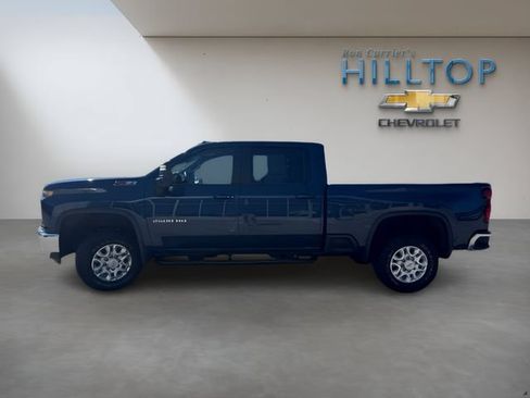 Used 2023 Chevrolet Silverado 2500 LT w/ Convenience Package AWD/4WD image 10