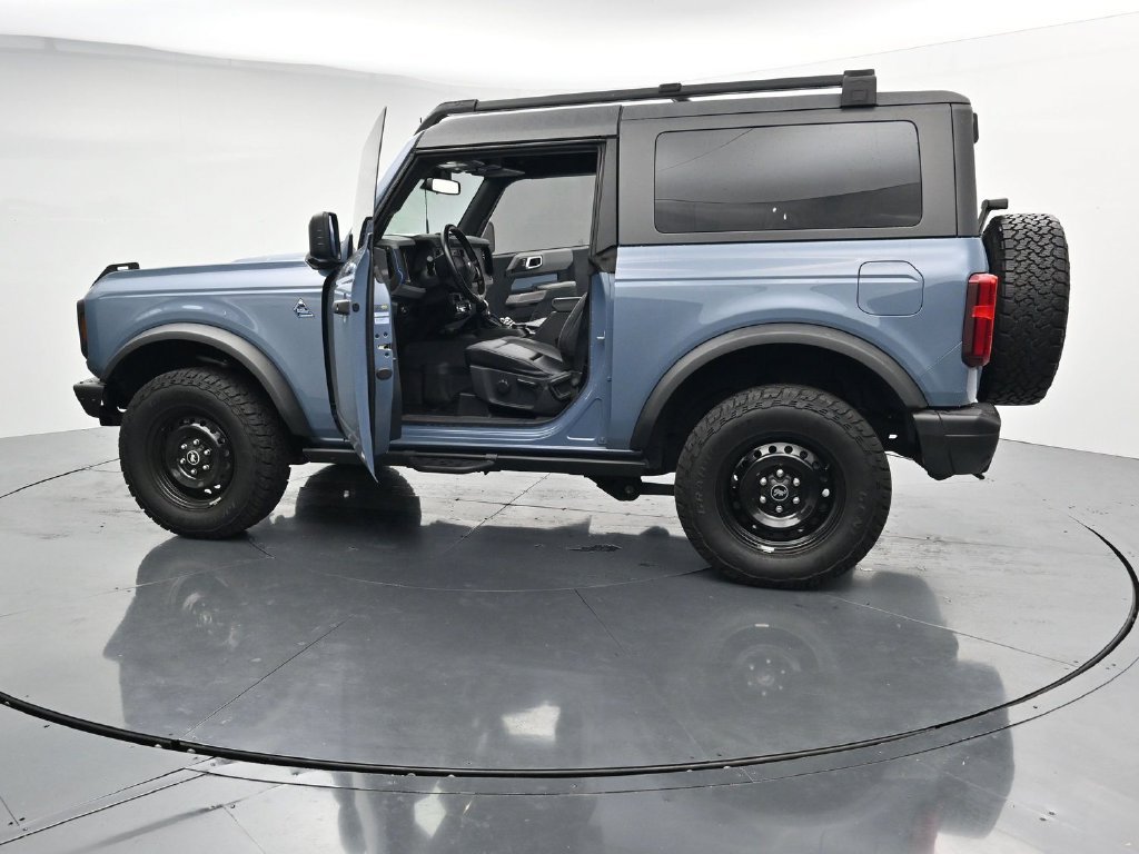 Used 2023 Ford Bronco Black Diamond AWD/4WD image 32