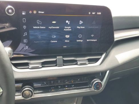 Certified 2025 Chevrolet Equinox LT w/ Safety and Technology Package FWD image 22