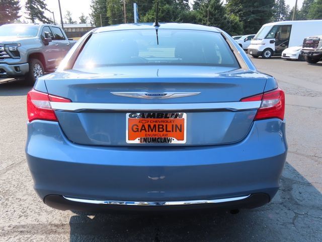 Used 2011 Chrysler 200 Limited FWD image 7