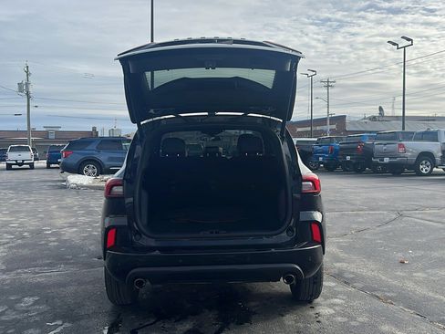 Used 2023 Ford Escape ST-Line w/ Tech Pack #1 image 31
