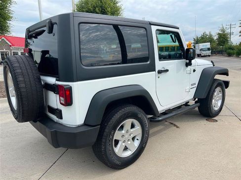 Used 2016 Jeep Wrangler Sport w/ Quick Order Package 24S AWD/4WD image 7