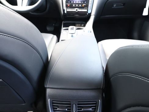 Certified 2025 INFINITI QX50 Luxe image 28