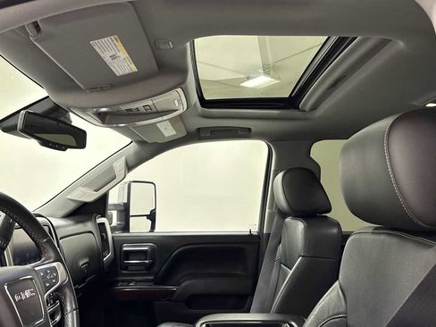 Used 2015 GMC Sierra 1500 SLT w/ SLT Crew Cab Value Package image 24