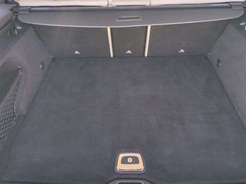 Used 2022 Mercedes-Benz GLC 300 4MATIC w/ Premium Package Lite image 32