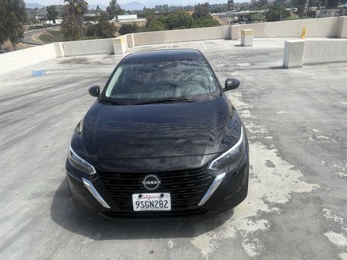 Used 2025 Nissan Sentra SV FWD image 6