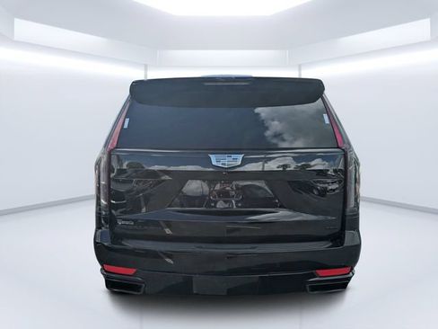 Used 2021 Cadillac Escalade Sport w/ LPO, ONYX Package AWD/4WD image 4