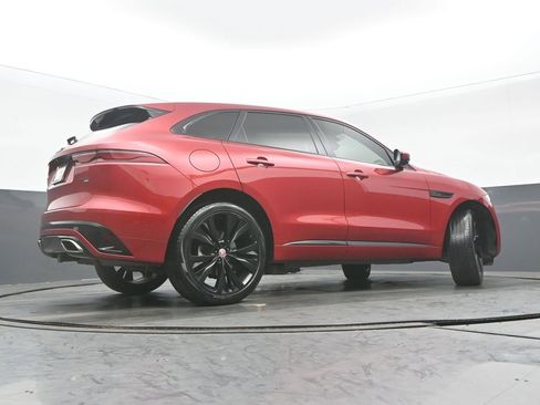 Used 2021 Jaguar F-PACE R-Dynamic S image 12