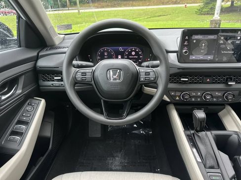 New 2026 Honda Accord SE image 15