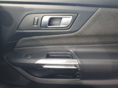 Used 2024 Ford Mustang Coupe image 26