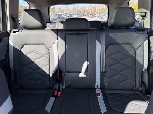 New 2026 Volkswagen Atlas Peak Edition image 32