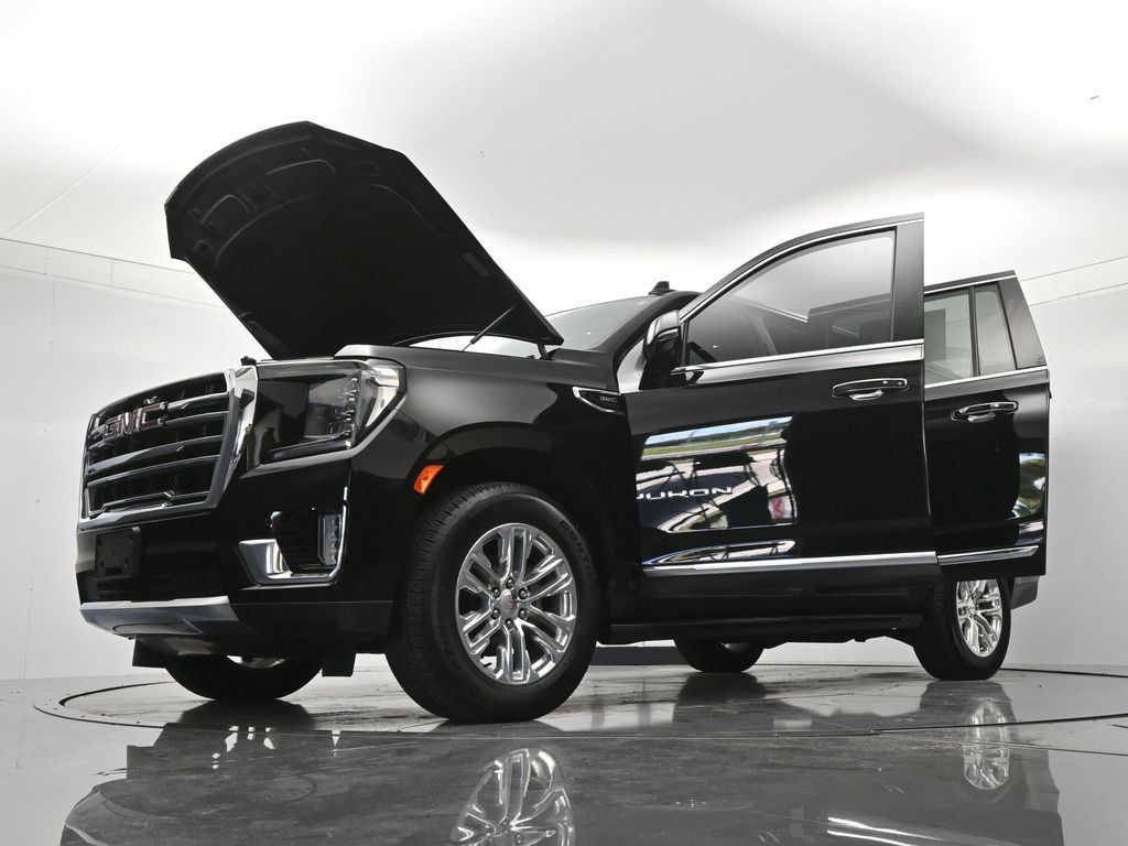 Used 2023 GMC Yukon XL SLT w/ SLT Luxury Package AWD/4WD image 51