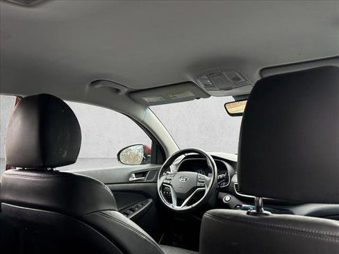 Used 2019 Hyundai Tucson Limited w/ Cargo Package image 19