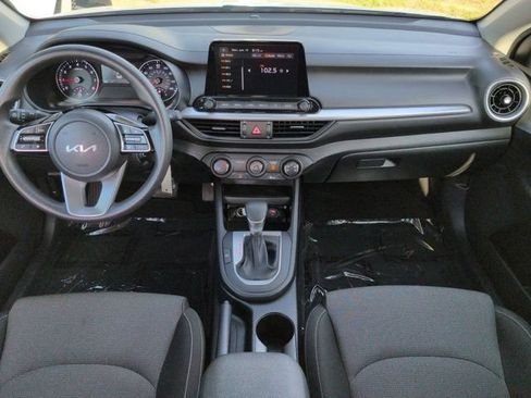 Used 2024 Kia Forte LXS FWD image 13