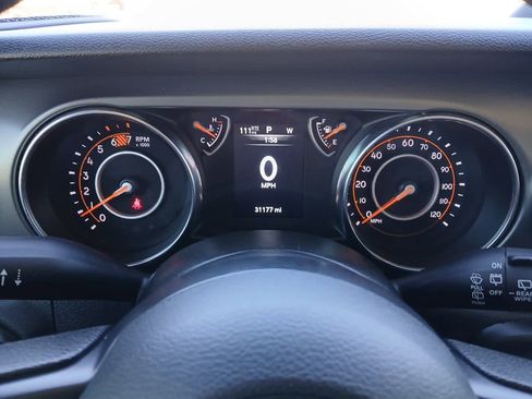 Used 2021 Jeep Wrangler Unlimited Sport image 30