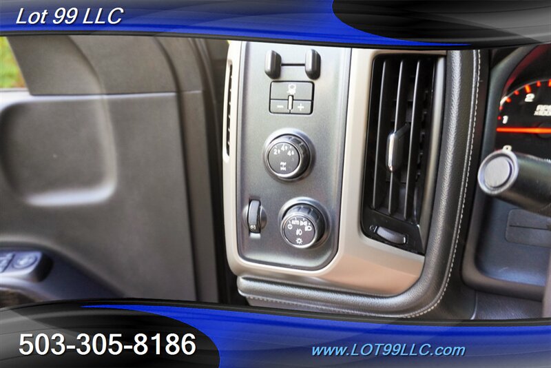 Used 2016 GMC Sierra 2500 Denali w/ Duramax Plus Package AWD/4WD image 28
