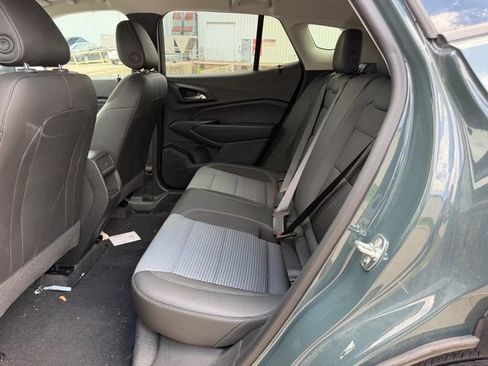 Used 2025 Chevrolet Trax LT w/ Driver Confidence Package FWD image 7