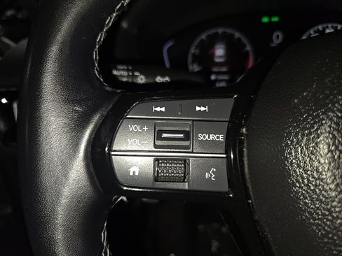 Used 2025 Honda Civic Sport image 14