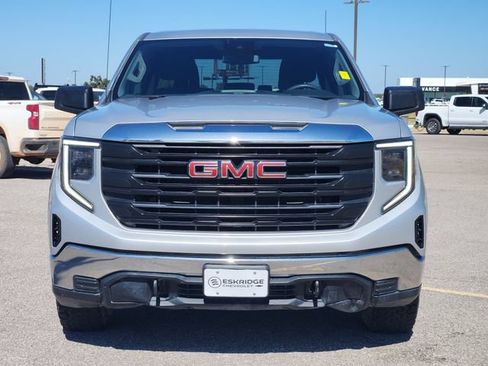 Used 2022 GMC Sierra 1500 Pro w/ Convenience Package AWD/4WD image 2