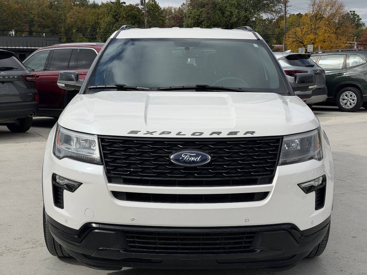 Used 2019 Ford Explorer Sport AWD/4WD image 3