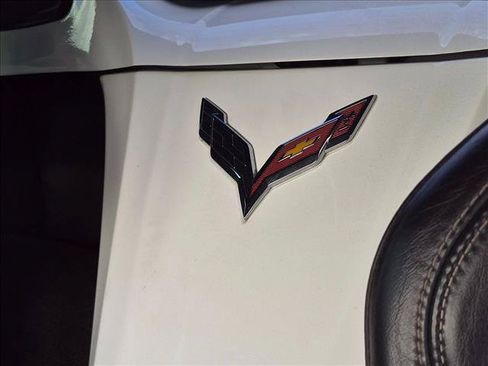 Used 2014 Chevrolet Corvette Stingray Convertible w/ 3LT Preferred Equipment Group RWD image 17
