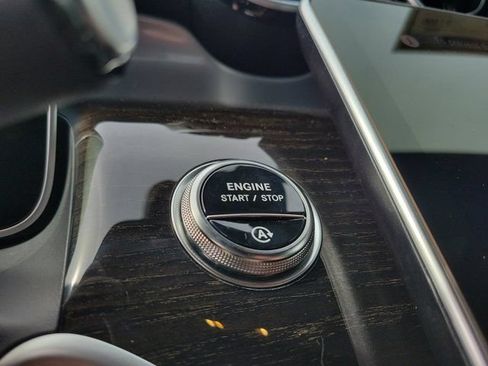 Certified 2026 Mercedes-Benz GLC 300 image 17