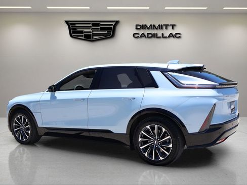 Certified 2024 Cadillac Lyriq Sport w/ LPO, Floor Liner Package AWD/4WD image 3