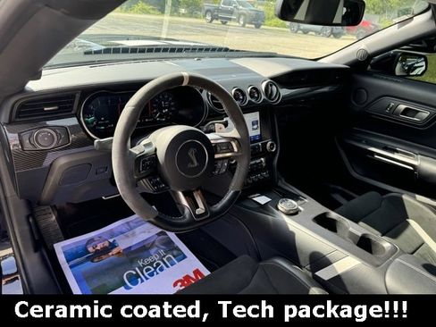 Used 2022 Ford Mustang Shelby GT500 w/ Technology Package image 45