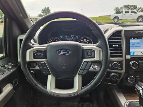 Used 2018 Ford F150 Lariat AWD/4WD image 14