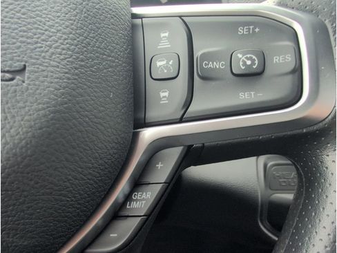 New 2026 RAM 3500 Tradesman w/ Chrome Appearance Group image 24