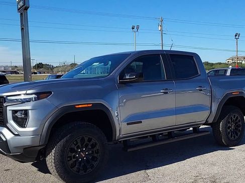 New 2026 GMC Canyon Elevation w/ Convenience Package image 4