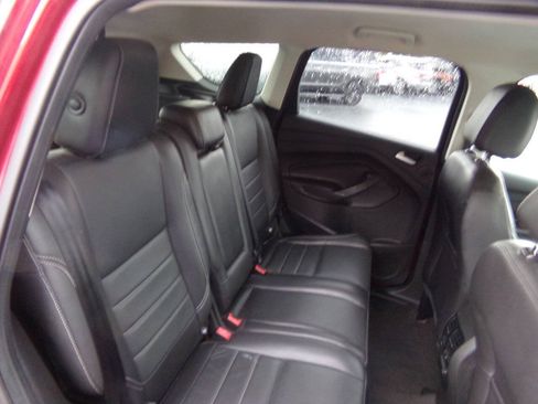 Used 2016 Ford Escape Titanium AWD/4WD image 22