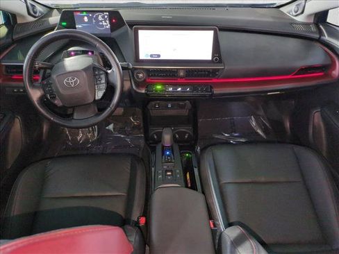 Used 2023 Toyota Prius Prime Premium FWD image 16