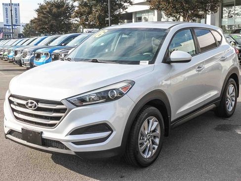 Used 2016 Hyundai Tucson SE image 3