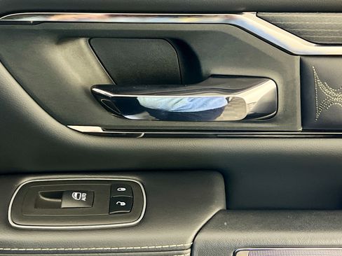 Used 2024 RAM 1500 Limited w/ Body Color Bumper Group image 32