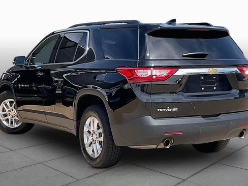 Used 2020 Chevrolet Traverse LT image 13